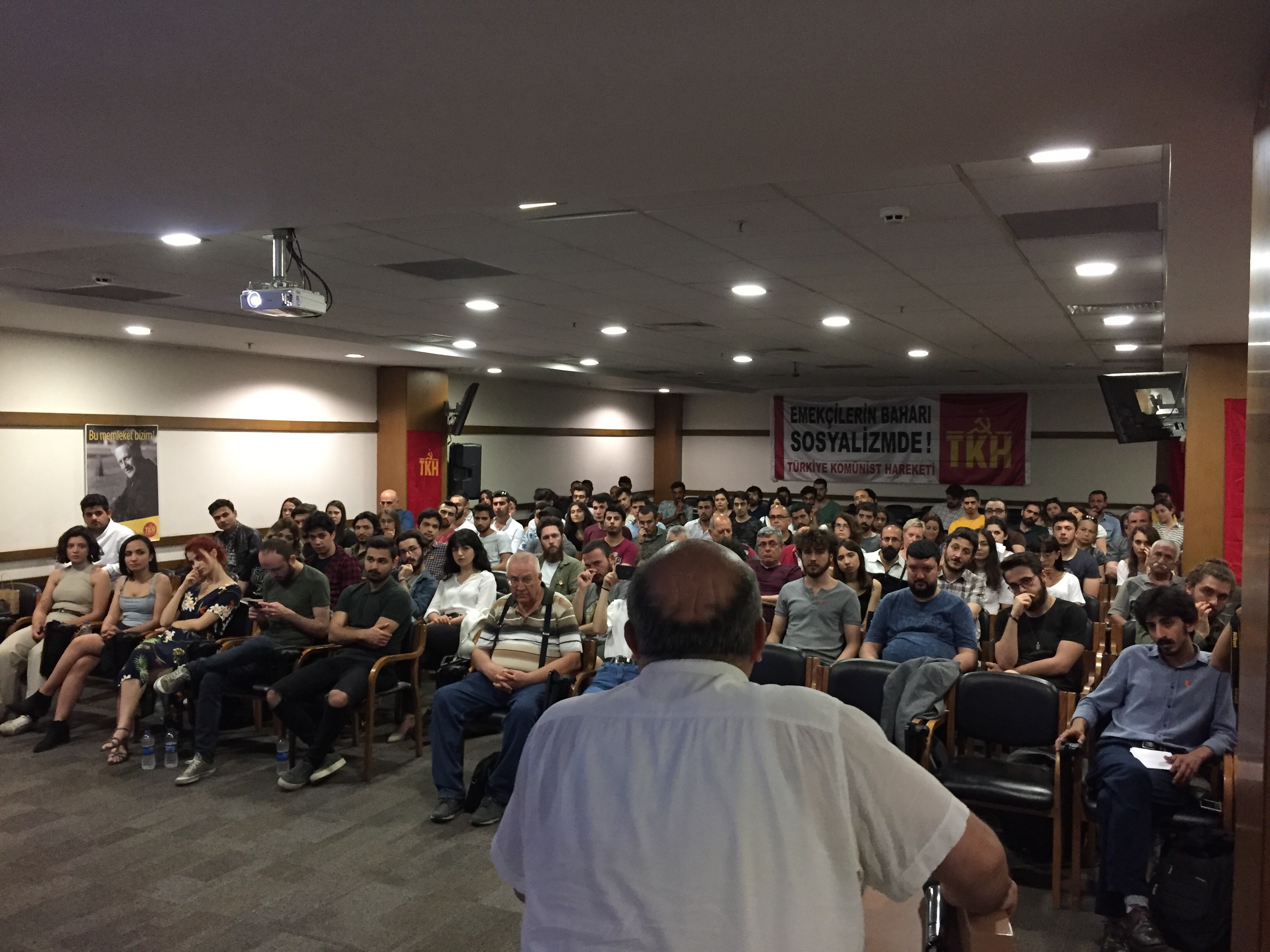İzmir`de ""Emekçilerin Baharı Sosyalizmde"" etkinliği